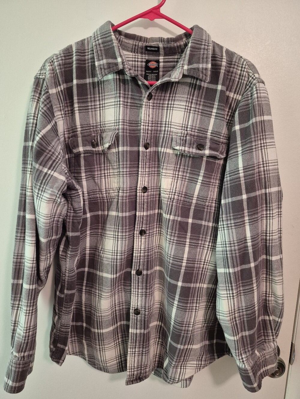 Dickies Men's Gray and White Plaid Button-Down Shirt XL